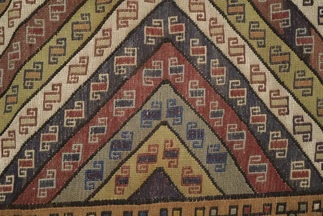 https://image-static-obj.rugsource.com/small/3126_3395699_b4a94501.jpeg