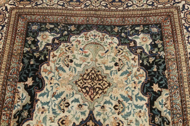https://image-static-obj.rugsource.com/small/32893_644353_685996dd.jpeg