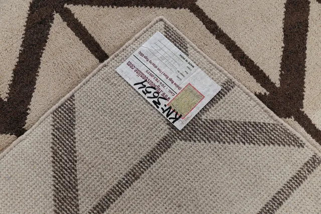 https://image-static-obj.rugsource.com/small/33370_645196_ec5bda44.jpeg