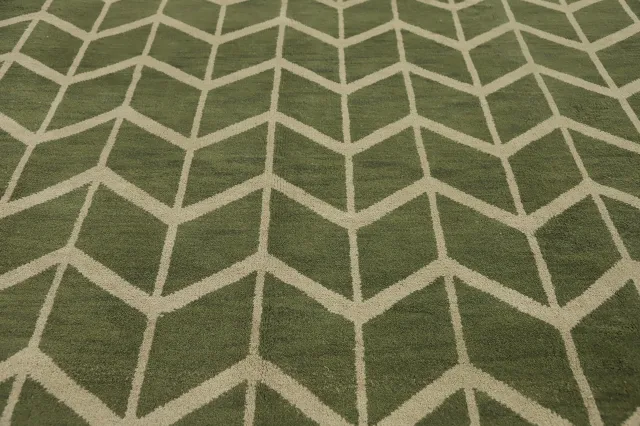 https://image-static-obj.rugsource.com/small/3704_3001207_f934e621.jpeg