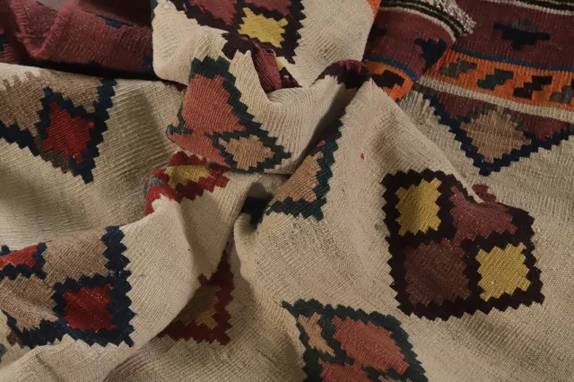 https://image-static-obj.rugsource.com/small/46467_2969176_b2d8da53.jpeg