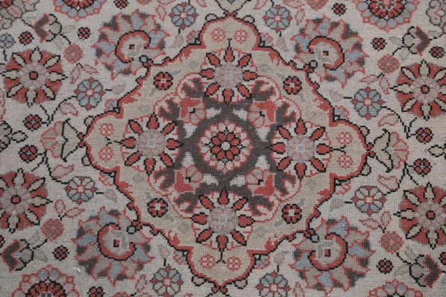 https://image-static-obj.rugsource.com/small/56569_1096977_e79c4e63.jpeg