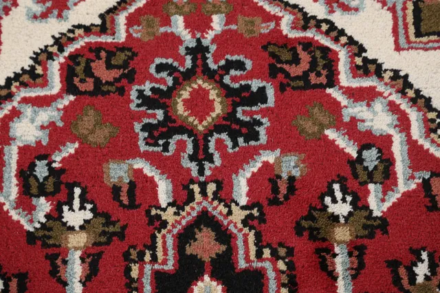 https://image-static-obj.rugsource.com/small/56655_1105227_3d11df8c.jpeg