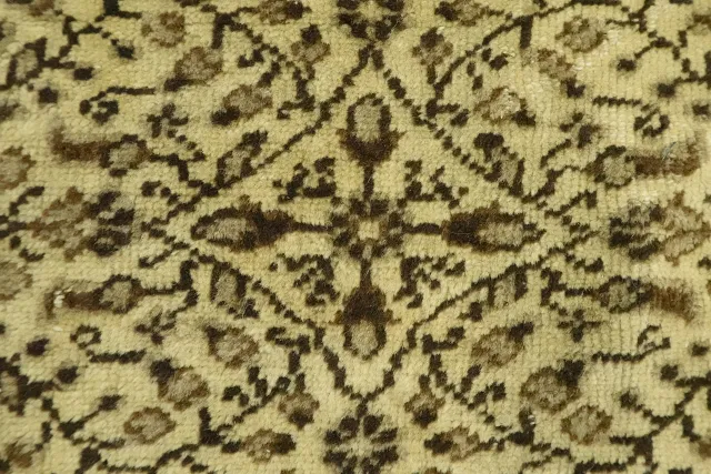 https://image-static-obj.rugsource.com/small/56857_3418060_eee68a14.jpeg