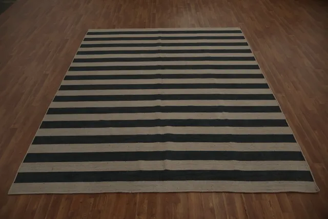https://image-static-obj.rugsource.com/small/572_3179365_e31b4aa9.jpeg