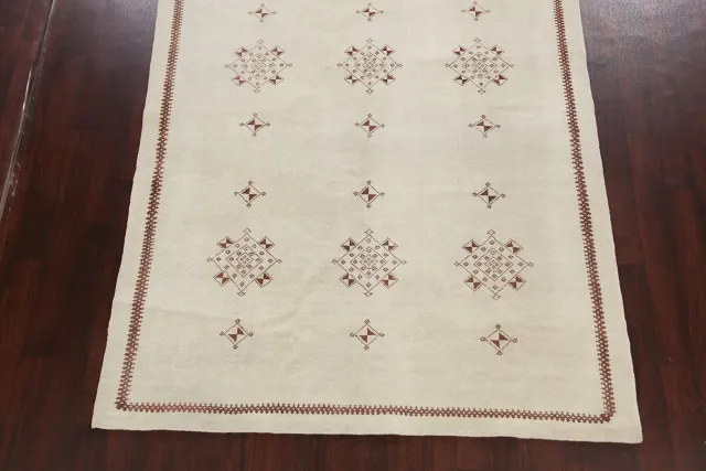https://image-static-obj.rugsource.com/small/58438_1130317_b5041444.jpeg