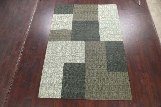 https://image-static-obj.rugsource.com/small/63226_1238398_0bf70b2c.jpeg