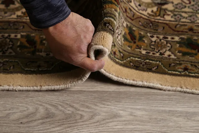https://image-static-obj.rugsource.com/small/65774_1284246_909f00fc.jpeg