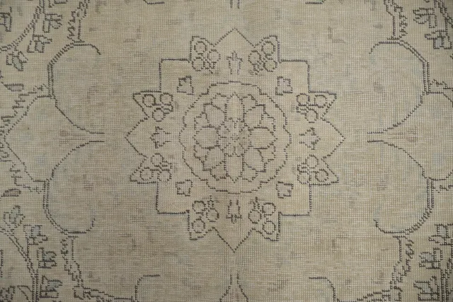 https://image-static-obj.rugsource.com/small/67112_3136172_bde68449.jpeg