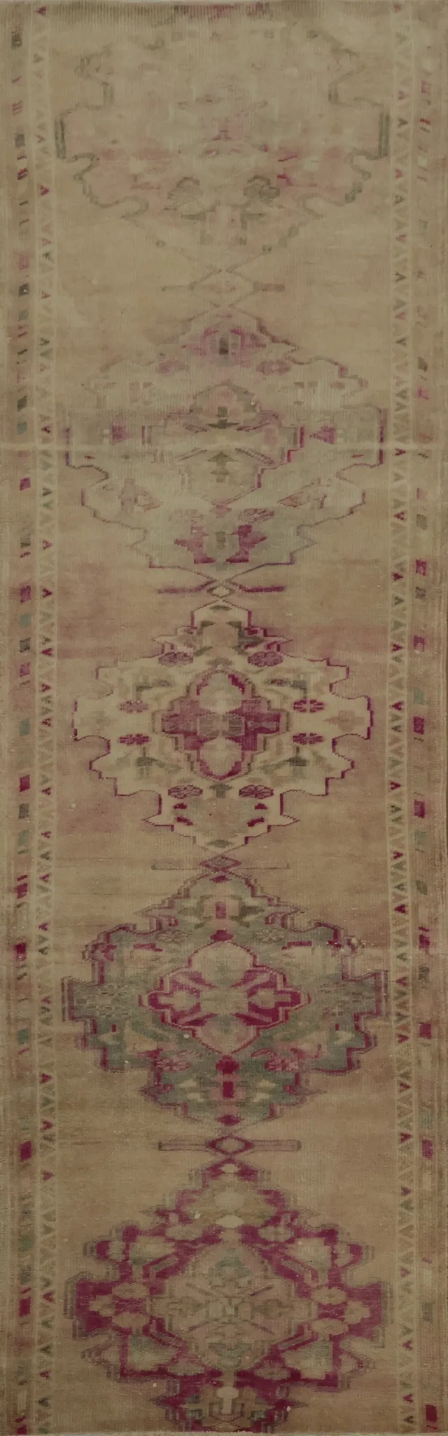 https://image-static-obj.rugsource.com/small/67136_3177989_3e6ce810.jpeg