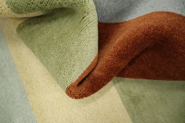 https://image-static-obj.rugsource.com/small/67398_3411895_e3f5cd85.jpeg