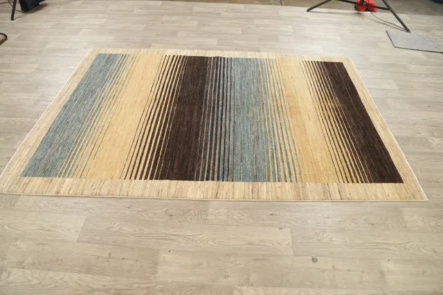 https://image-static-obj.rugsource.com/small/67533_1326437_124d4305.jpeg