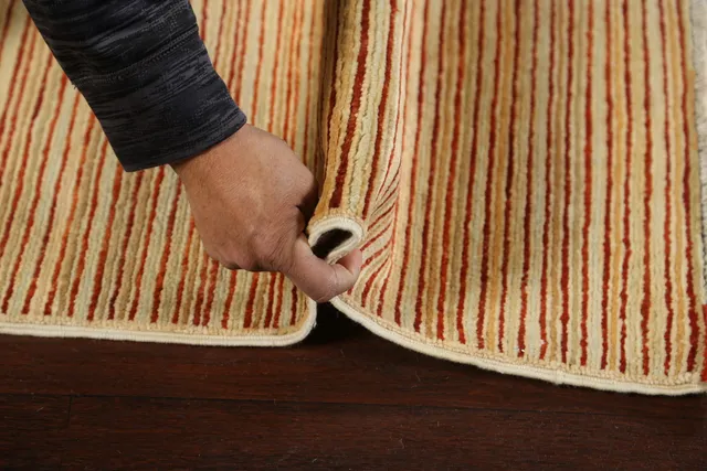 https://image-static-obj.rugsource.com/small/68062_1339450_e2c09c6f.jpeg