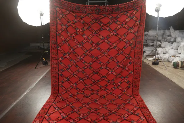 https://image-static-obj.rugsource.com/small/68899_1357038_8c1ec7af.jpeg