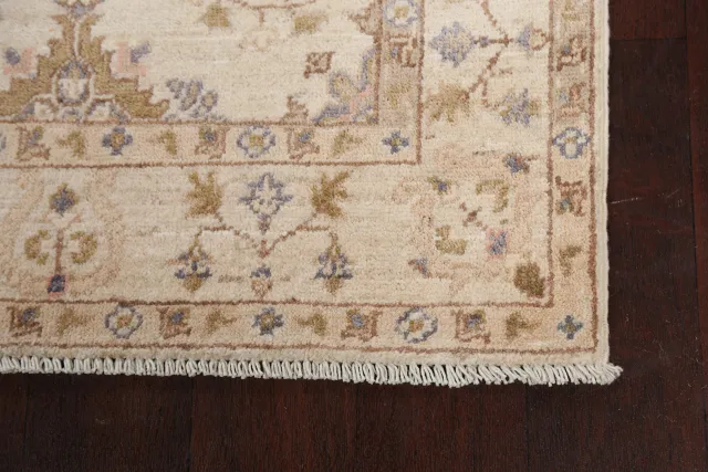 https://image-static-obj.rugsource.com/small/70221_1384875_abb65a30.jpeg