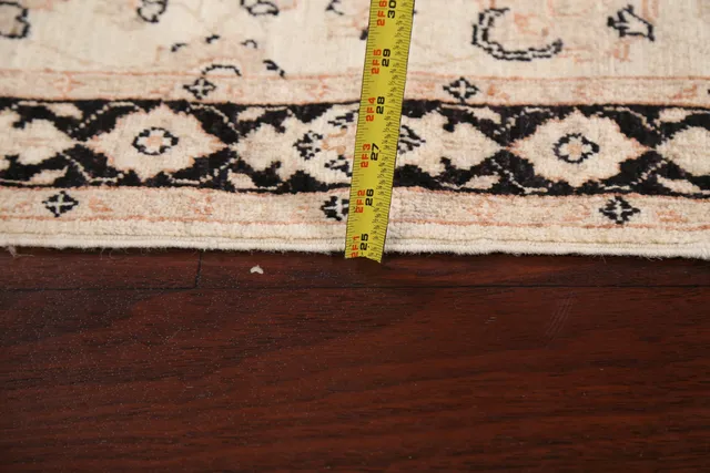 https://image-static-obj.rugsource.com/small/70574_1390254_8b6664ba.jpeg