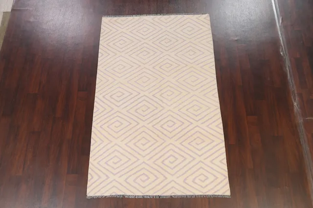 https://image-static-obj.rugsource.com/small/71594_1411456_f671567d.jpeg