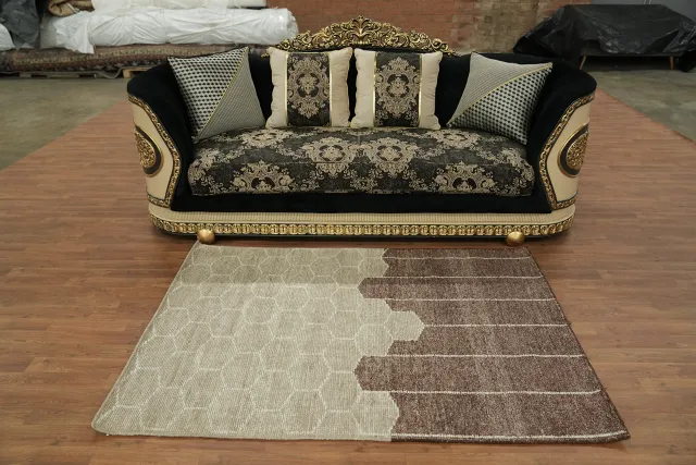 https://image-static-obj.rugsource.com/small/71760_3266337_d5bb1683.jpeg