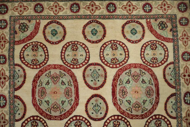 https://image-static-obj.rugsource.com/small/72998_3396681_d9ed667e.jpeg