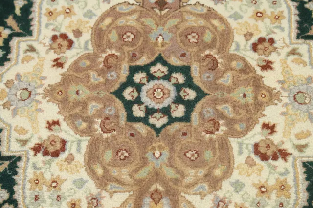 https://image-static-obj.rugsource.com/small/73153_1436997_ad1021b6.jpeg
