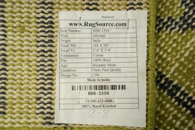 https://image-static-obj.rugsource.com/small/73399_3384718_4e3ac06a.jpeg