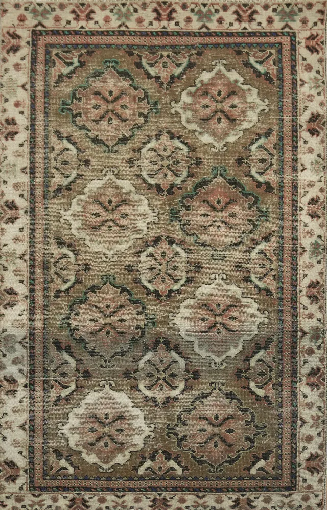 https://image-static-obj.rugsource.com/small/75037_3300087_769e1e93.jpeg