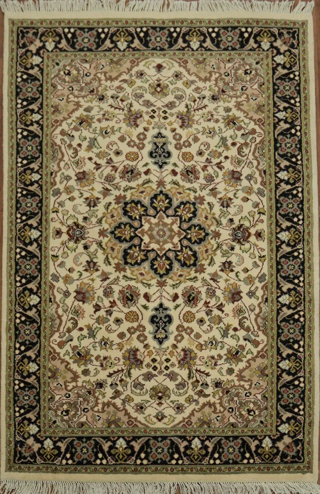 https://image-static-obj.rugsource.com/small/76246_3207266_e86b6418.jpeg