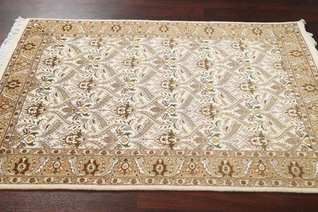 https://image-static-obj.rugsource.com/small/76262_1505252_e5e4374e.jpeg