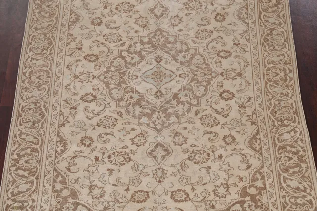 https://image-static-obj.rugsource.com/small/81008_1605374_ef4730d1.jpeg