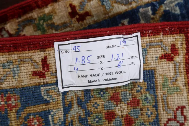https://image-static-obj.rugsource.com/small/81200_1610143_cd9e24b5.jpeg