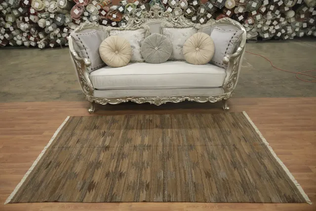 https://image-static-obj.rugsource.com/small/81517_3392281_1e89203f.jpeg