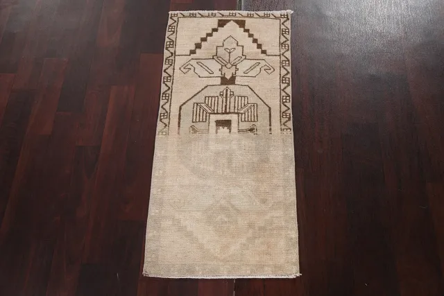 https://image-static-obj.rugsource.com/small/81894_1625134_17142a79.jpeg
