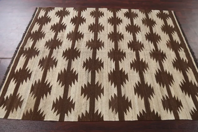 https://image-static-obj.rugsource.com/small/82077_1629966_63b20add.jpeg