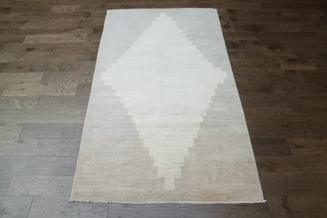 https://image-static-obj.rugsource.com/small/82112_3264557_a8c5ceaf.jpeg