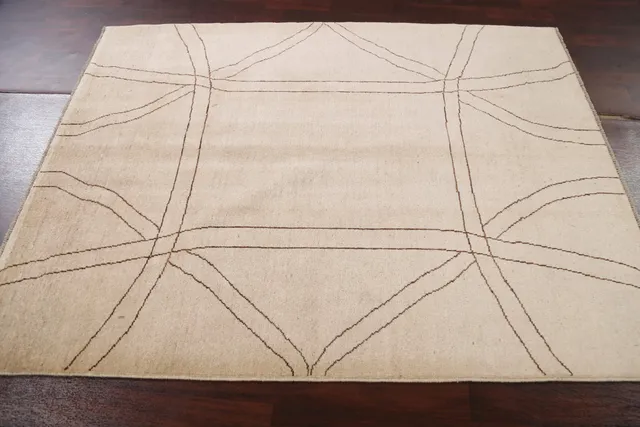 https://image-static-obj.rugsource.com/small/82545_1637642_a673164c.jpeg