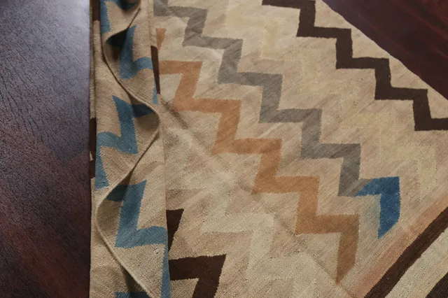 https://image-static-obj.rugsource.com/small/83196_1645788_cde00409.jpeg