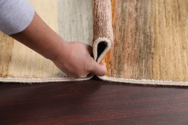 https://image-static-obj.rugsource.com/small/84340_1669841_0464affd.jpeg