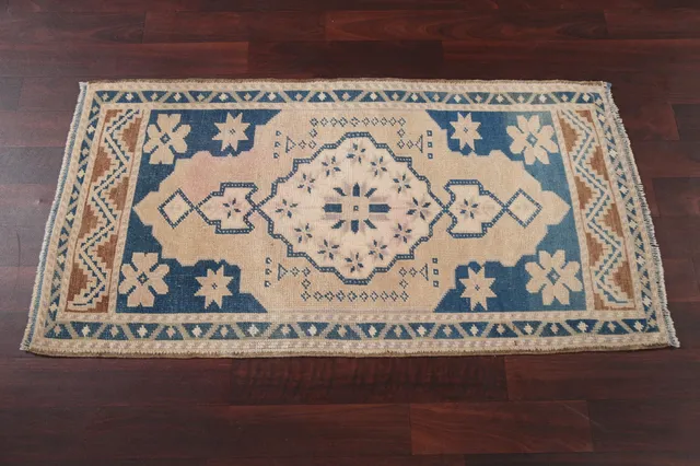 https://image-static-obj.rugsource.com/small/85132_1685452_a5c51073.jpeg