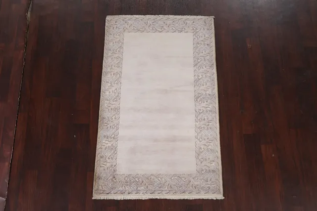 https://image-static-obj.rugsource.com/small/85415_1690951_b329a94b.jpeg