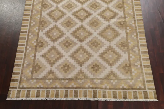 https://image-static-obj.rugsource.com/small/85504_1692404_af677012.jpeg