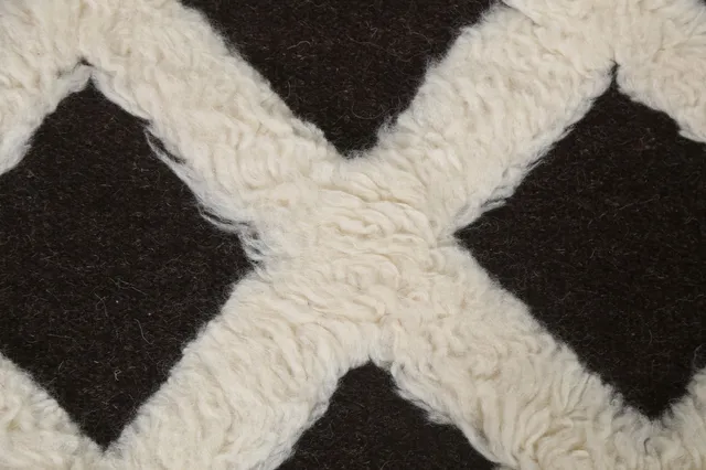 https://image-static-obj.rugsource.com/small/86007_1703838_00d4d8ab.jpeg