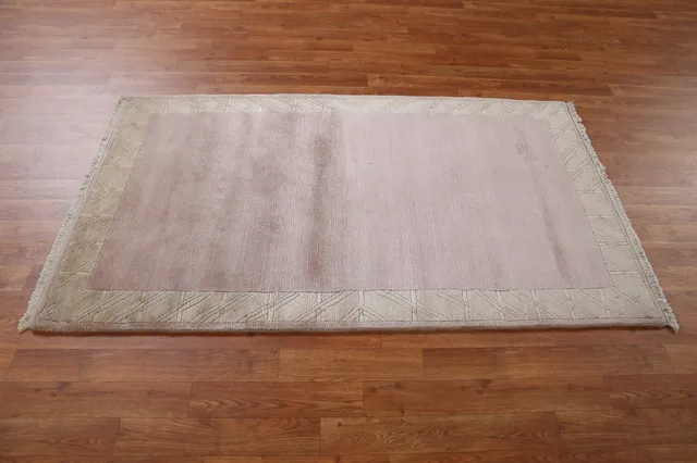 https://image-static-obj.rugsource.com/small/86132_1704687_7a675710.jpeg