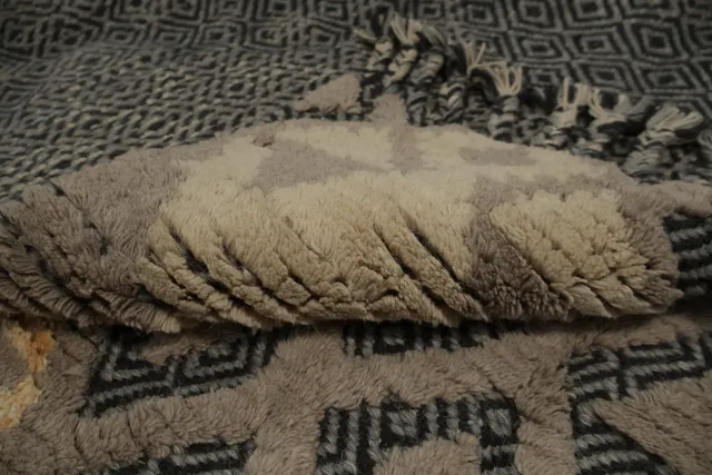 https://image-static-obj.rugsource.com/small/86354_3171557_62550646.jpeg