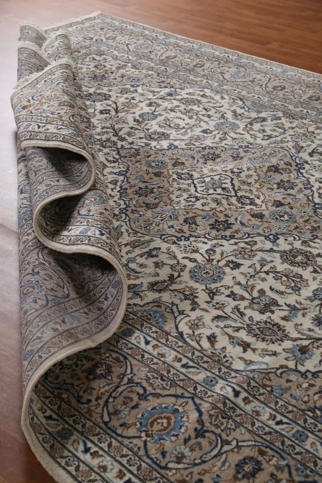 https://image-static-obj.rugsource.com/small/89882_1786643_693e181a.jpeg