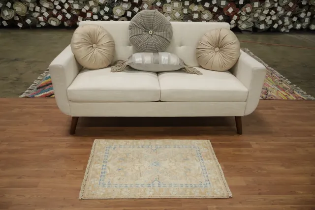 https://image-static-obj.rugsource.com/small/92851_3254914_6086472f.jpeg