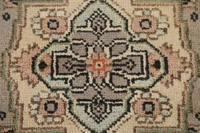 https://image-static-obj.rugsource.com/small/93851_1872562_4361f124.jpeg