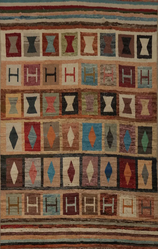 https://image-static-obj.rugsource.com/small/93882_3158897_e8b6e8d7.jpeg