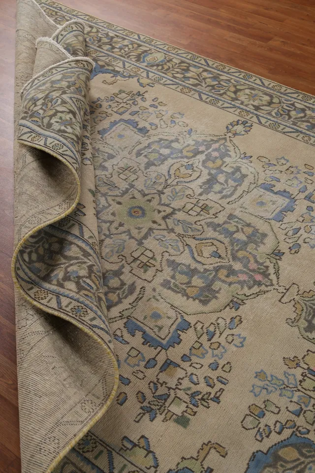 https://image-static-obj.rugsource.com/small/93988_1875001_f293d731.jpeg