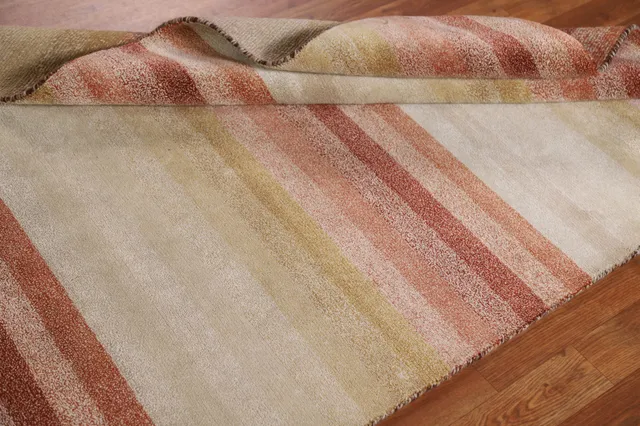 https://image-static-obj.rugsource.com/small/94825_1894591_a31c82fa.jpeg