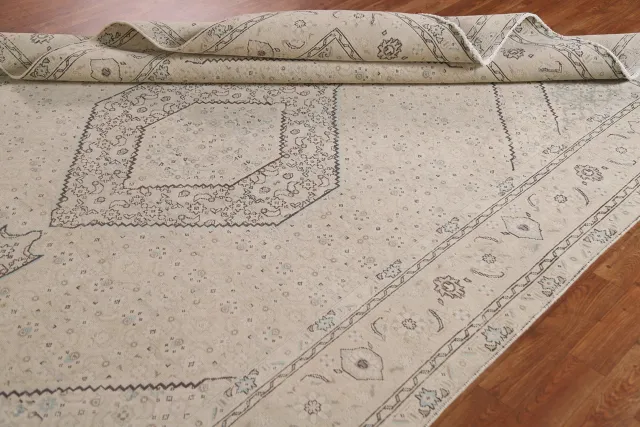 https://image-static-obj.rugsource.com/small/94930_1896075_a3894907.jpeg